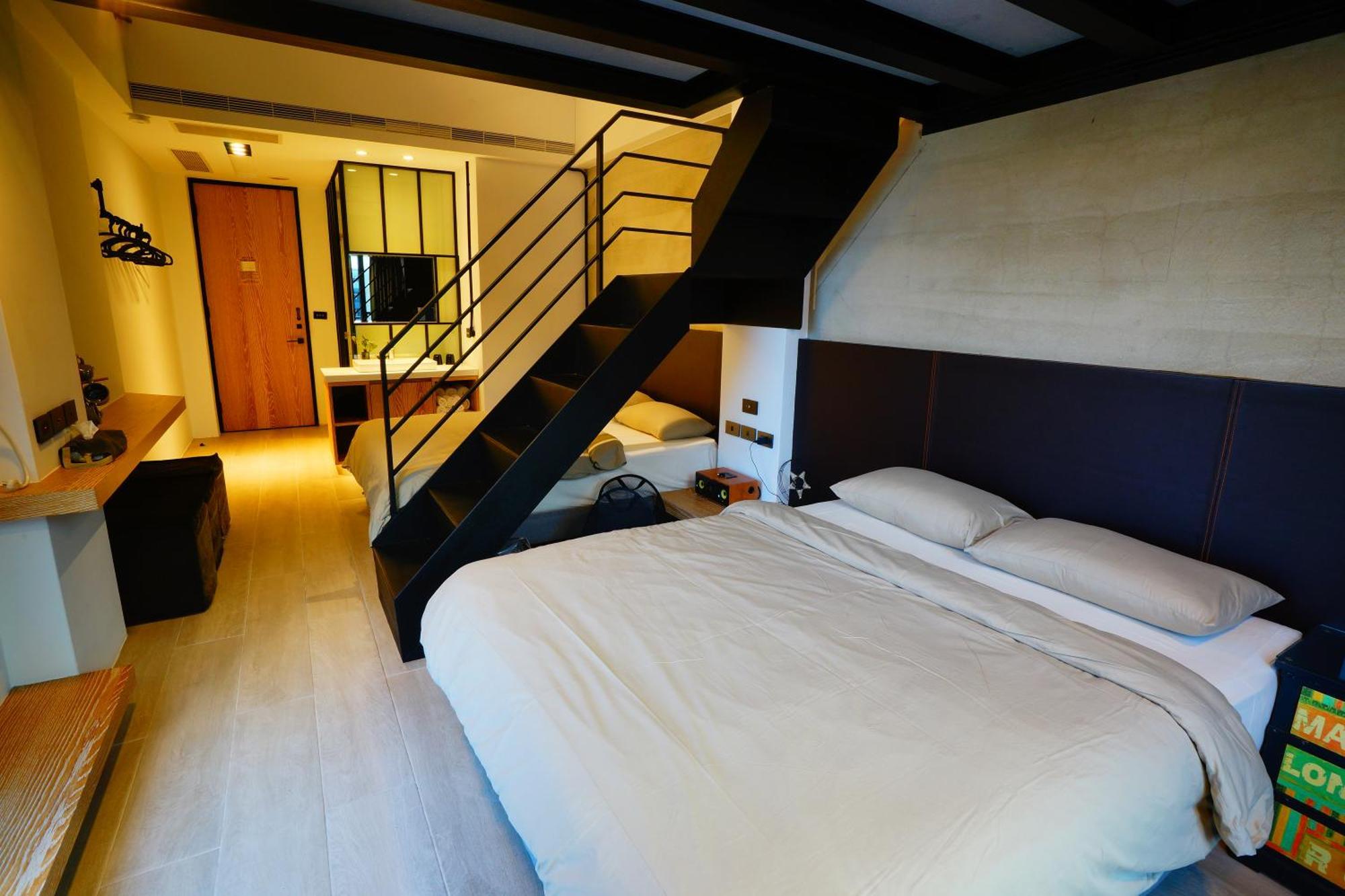 Pathway Inn Маджонг Экстерьер фото